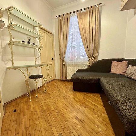 Apartments On Sholom Aleichem Та Ще Варіант Поруч Lviv Exterior photo