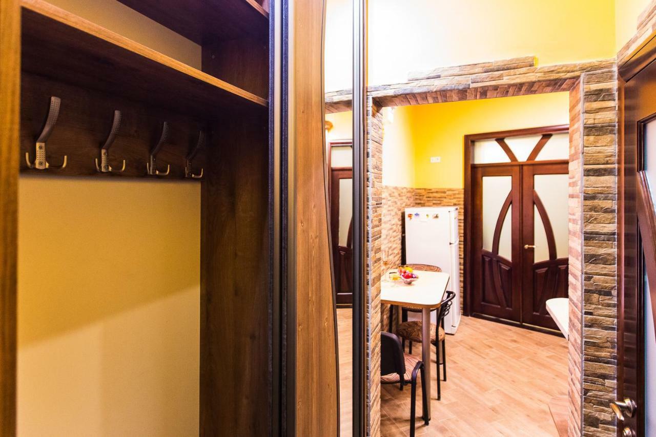 Apartments On Sholom Aleichem Та Ще Варіант Поруч Lviv Exterior photo